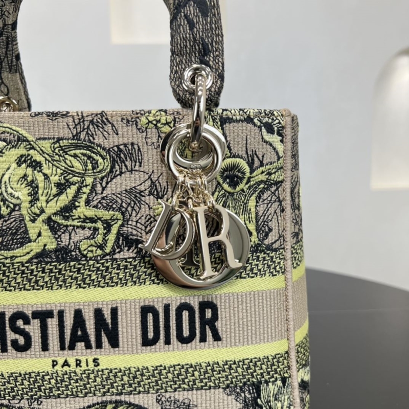 Dior Shopping Bags